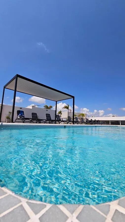 Fancy 3 Bedroom Apartments In Downtown Playa Rooftop Pool Gym Playa del Carmen